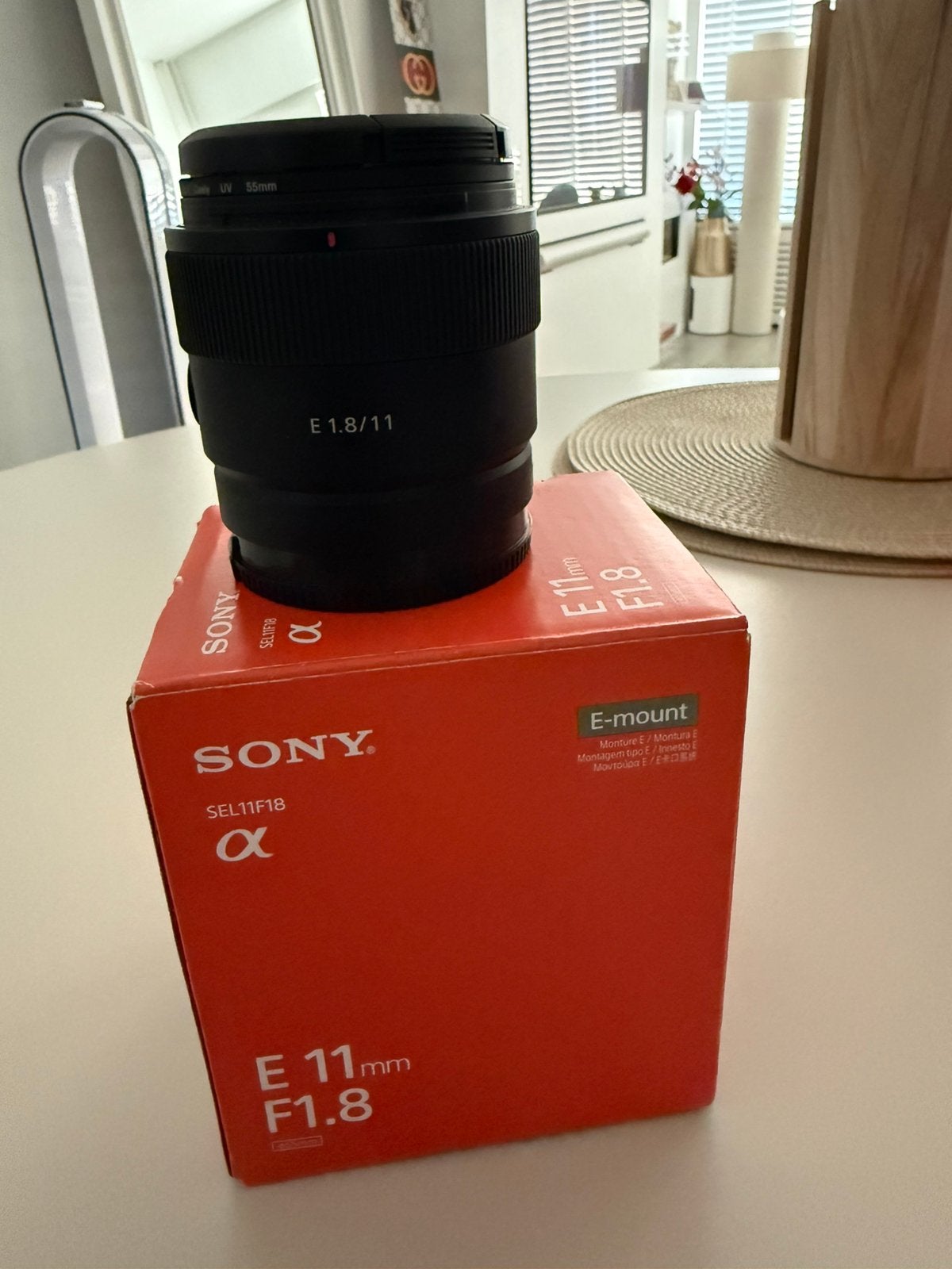 ZGAN: SONY LENS E11mm F1.8oss, Ophalen, Zo goed als nieuw, Standaardlens
