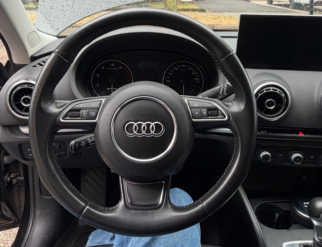 Origineel Audi A3 8V stuur + airbag (inclusief montage), Auto-onderdelen, Ophalen of Verzenden, Gebruikt, Audi