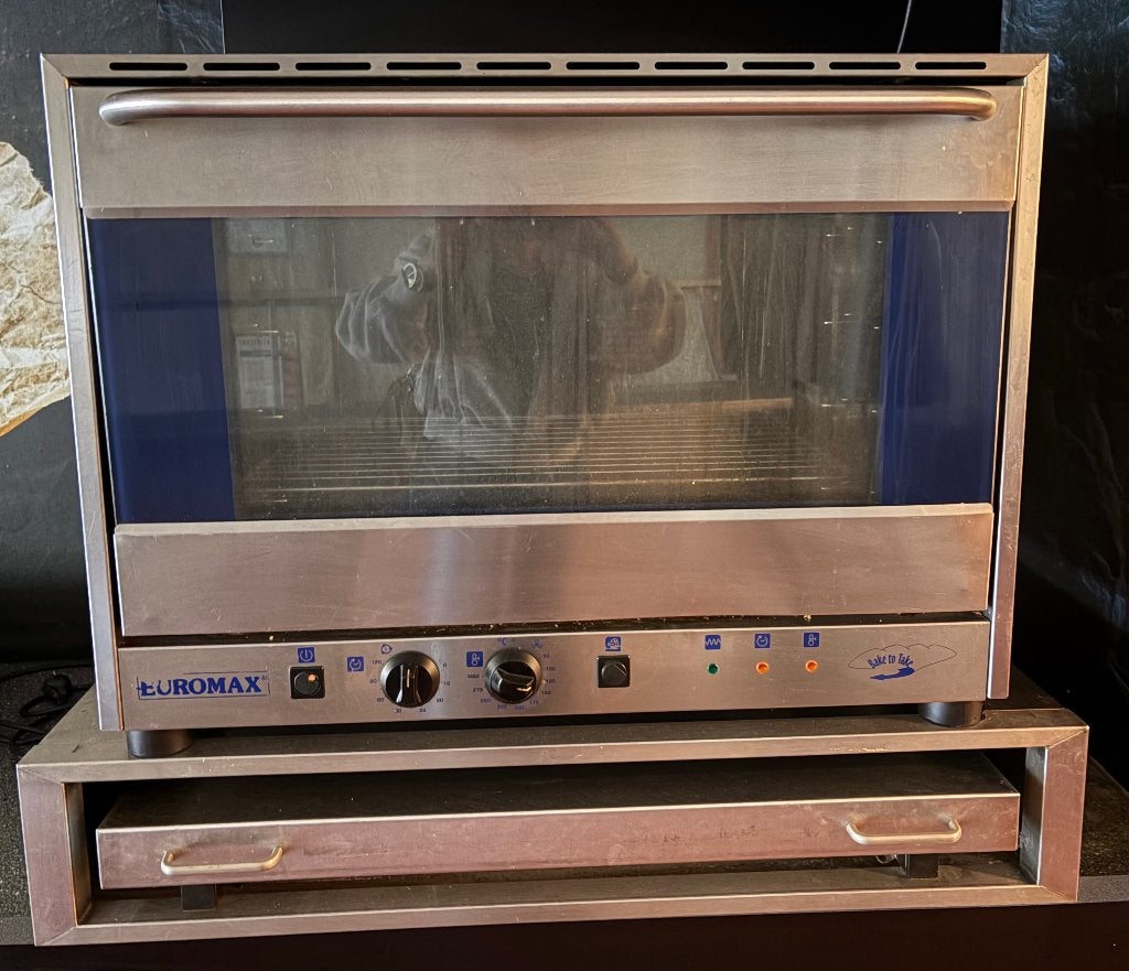 Oven Euromax met  RVS uittrek lade-onderstel, Zakelijke goederen, Ophalen, Ovens, Magnetrons en Steamers