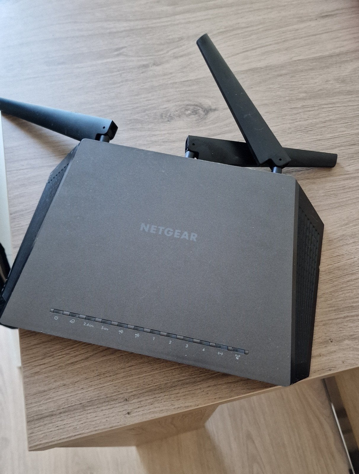 Netgear Nighthawk R7000 AC1900 Smart WiFi Router, Ophalen of Verzenden, Gebruikt, Router, Netgear