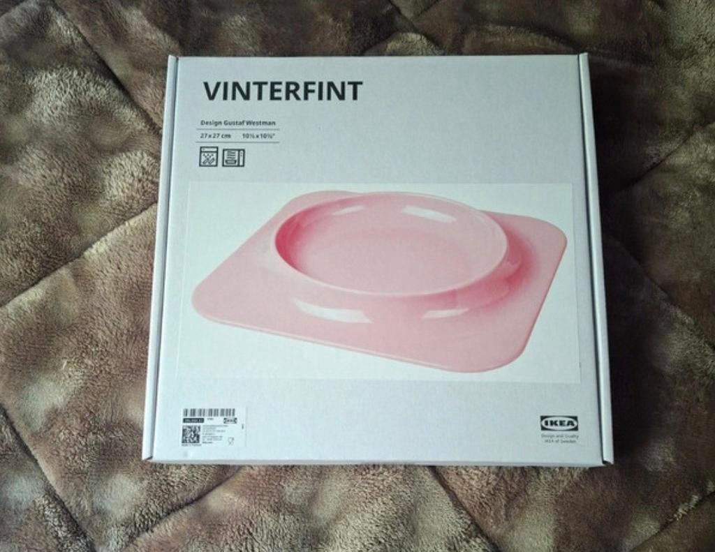 Vinterfint roze bord 27x27 cm Ikea Gustaf Westman, Huis en Inrichting, Nieuw, Ophalen of Verzenden, Bord(en), Overige stijlen