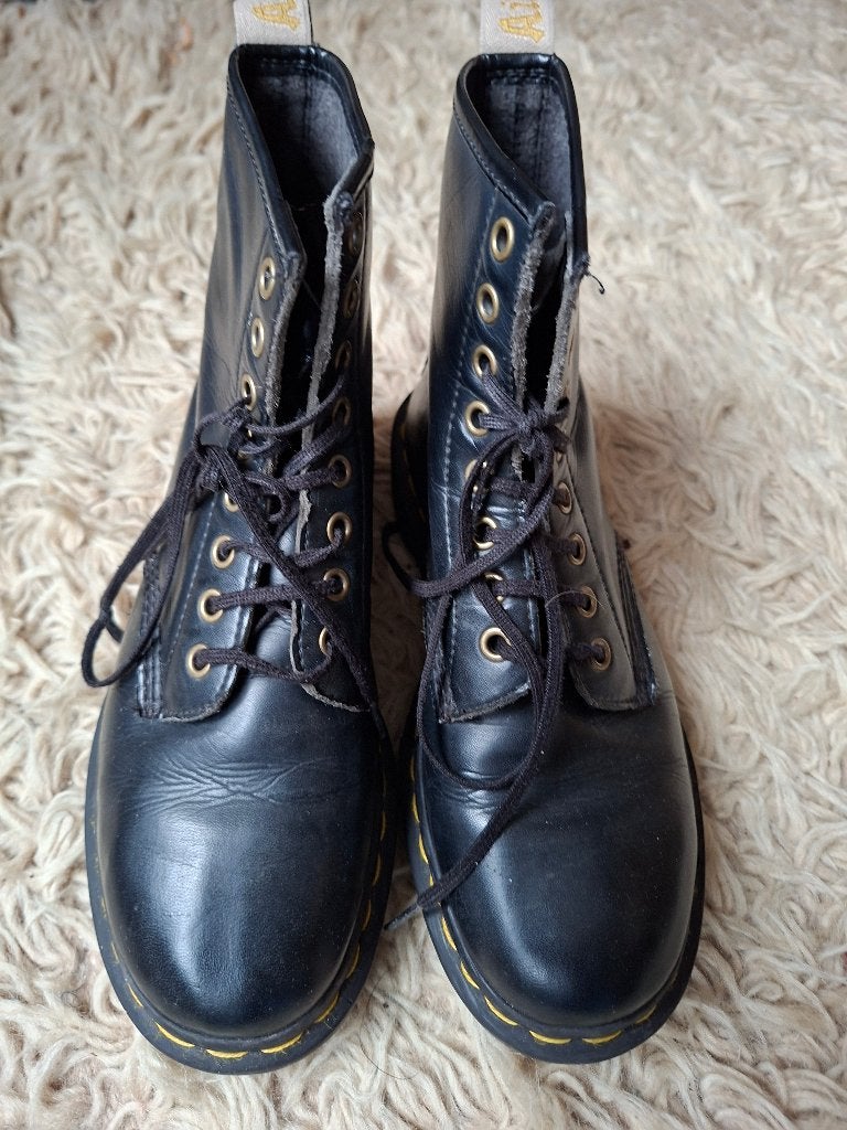 Zgan. Mooie dr. Martens 1460 schoenen/ boots. Mt 39, Kleding | Dames, Schoenen met lage hakken, Zwart, Ophalen of Verzenden, Dr. Martens