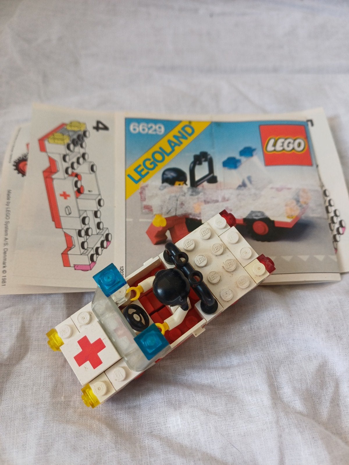 LEGO Legoland 6629 Ambulance (1981) met instructies, Ophalen of Verzenden, Gebruikt, Overige merken