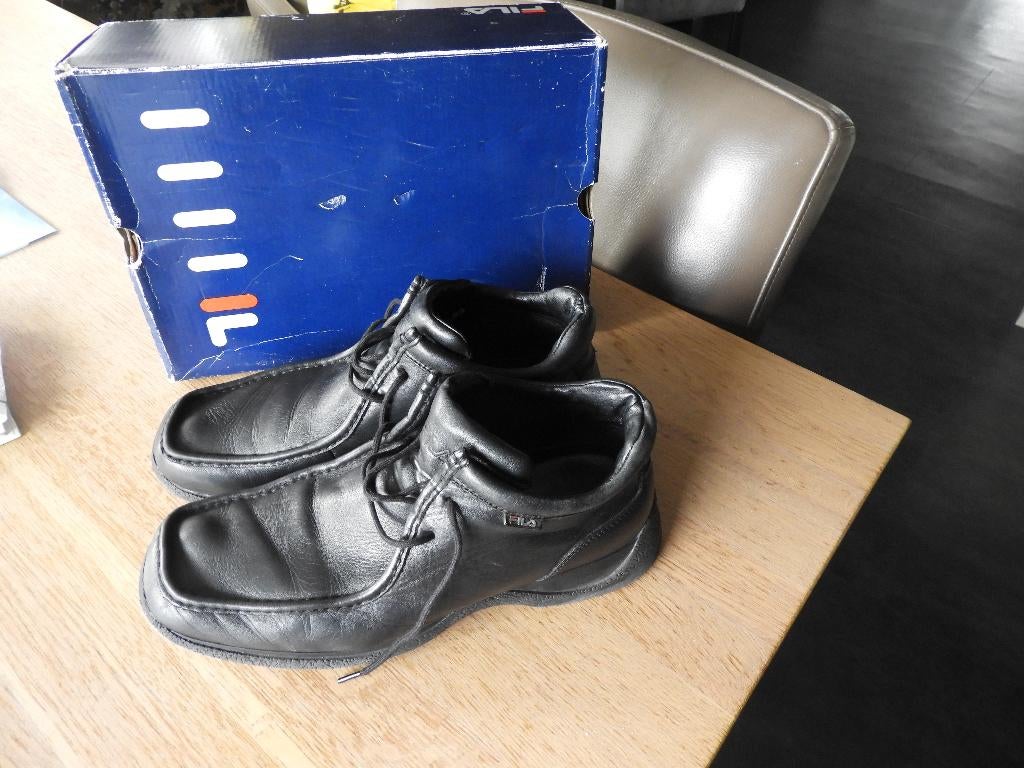 Heren veter schoenen. Maat 45, Zwart, Ophalen of Verzenden, Fila, Gedragen