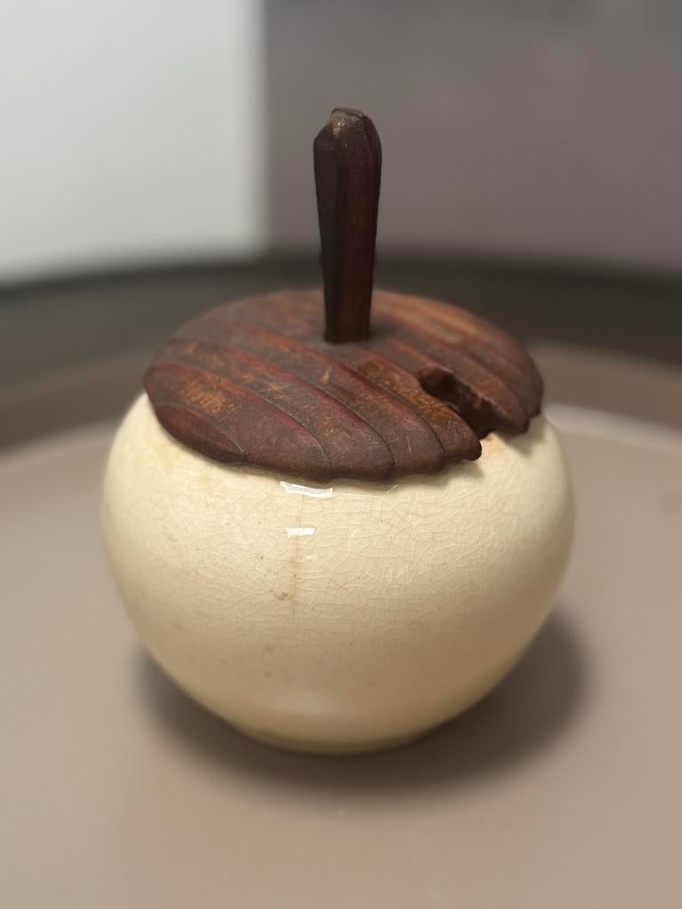 Beboterde suikerpot met houten deksel, Antiek en Kunst, Antiek | Servies los, Ophalen of Verzenden