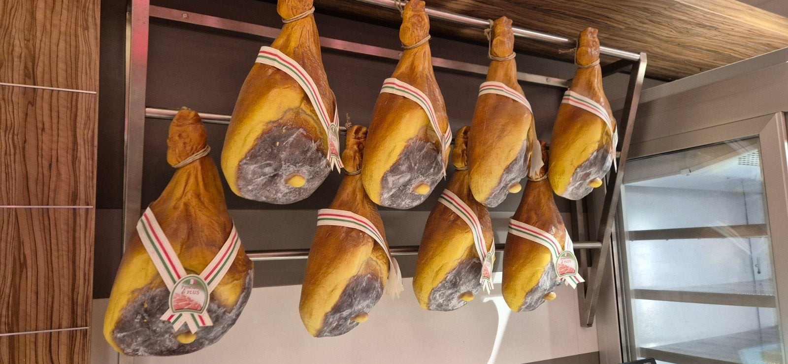 Decoratieve kunststof Rauwe Ham - Prosciutto di PLUS, Ophalen