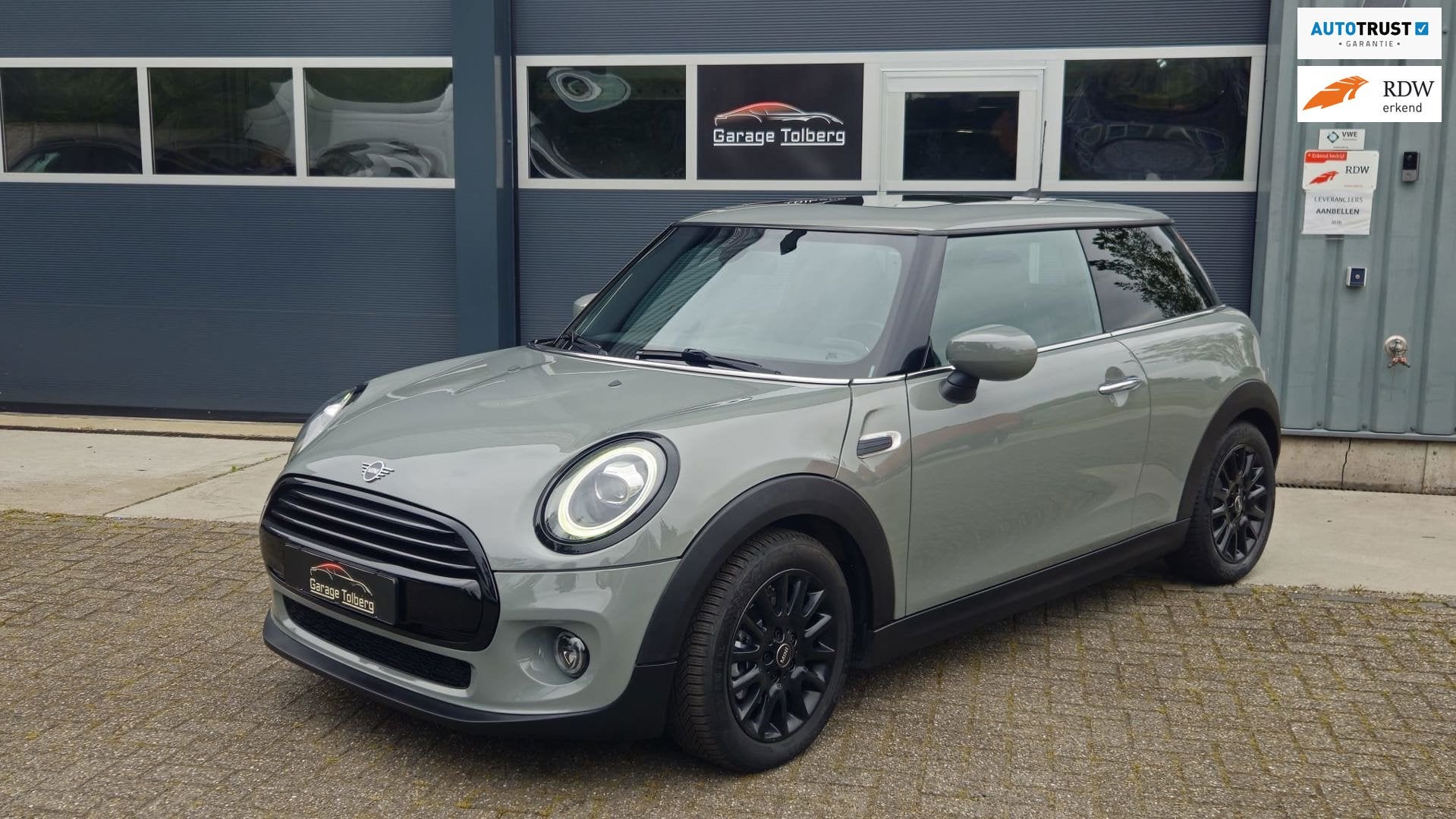 Mini 3-Deurs 1.5 Cooper APPLE CARPLAY/ LUXE INTERIEUR/LED/IN, Auto's, Mini, Stof, Zwart, Automatische klimaatregeling, Origineel Nederlands