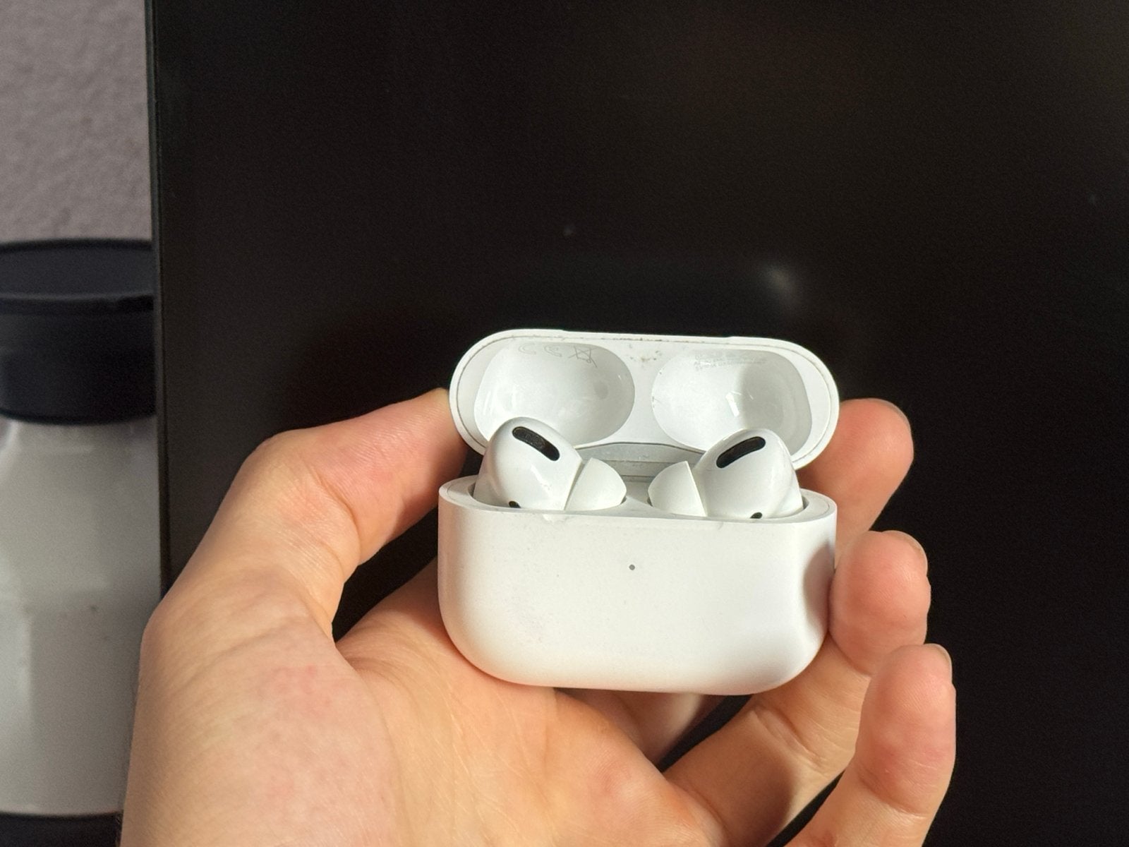 AirPods Pro met ANC en FindMy | Orgineel, Gebruikt, In gehoorgang (in-ear), Actieve ruisonderdrukking, Ophalen of Verzenden