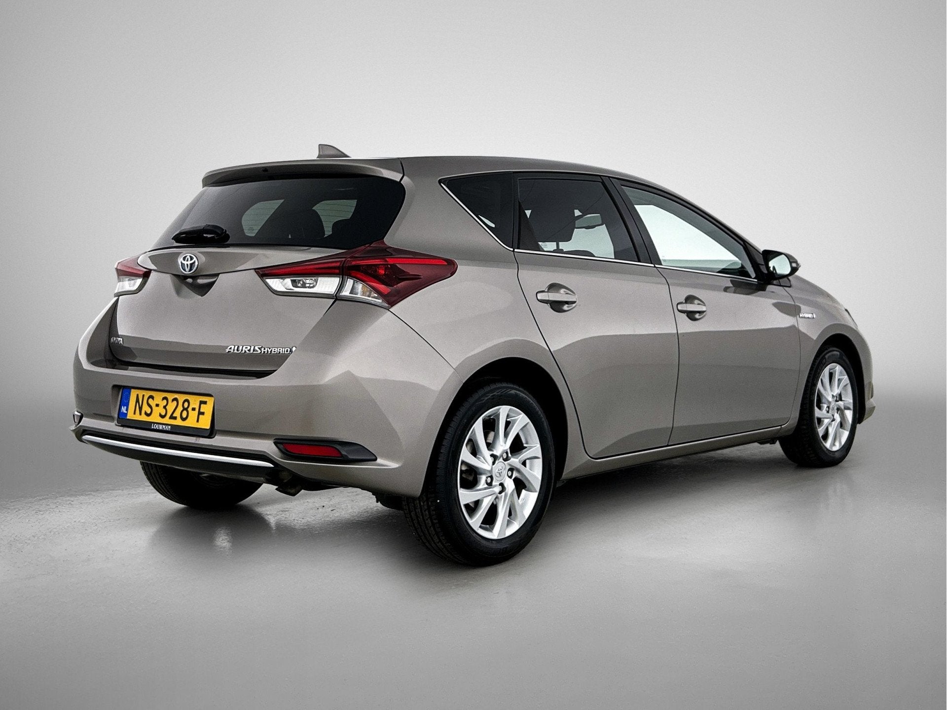 Toyota Auris 1.8 Hybrid Trend (bj 2016, automaat), Auto's, Toyota, 12 maanden, Gebruikt, 4 cilinders, Bedrijf