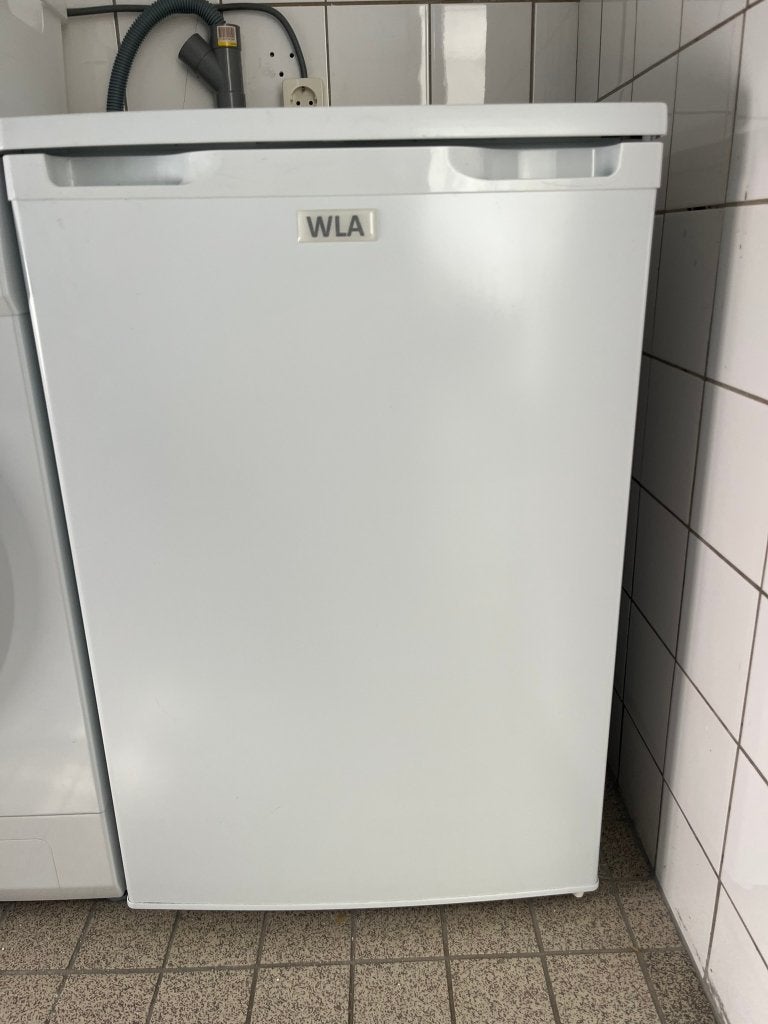 WLA VF5000 Tafelmodel vriezer, Minder dan 85 cm, Minder dan 60 cm, Zo goed als nieuw, Energieklasse A of zuiniger