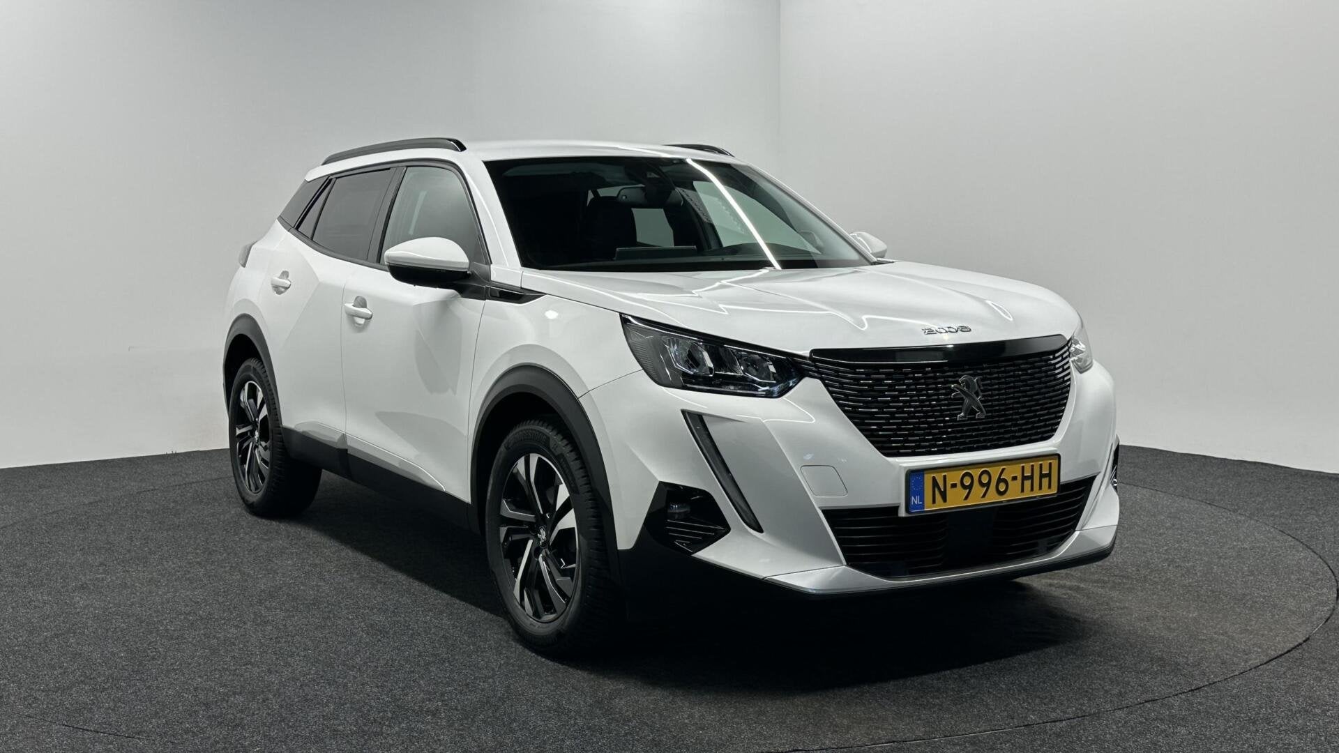 Peugeot 2008 1.2 PureTech Allure Pack CAMERA TREKHAAK ECC CR, Auto's, Peugeot, 101 pk, Gebruikt, 1199 cc, Met garantie (alle)
