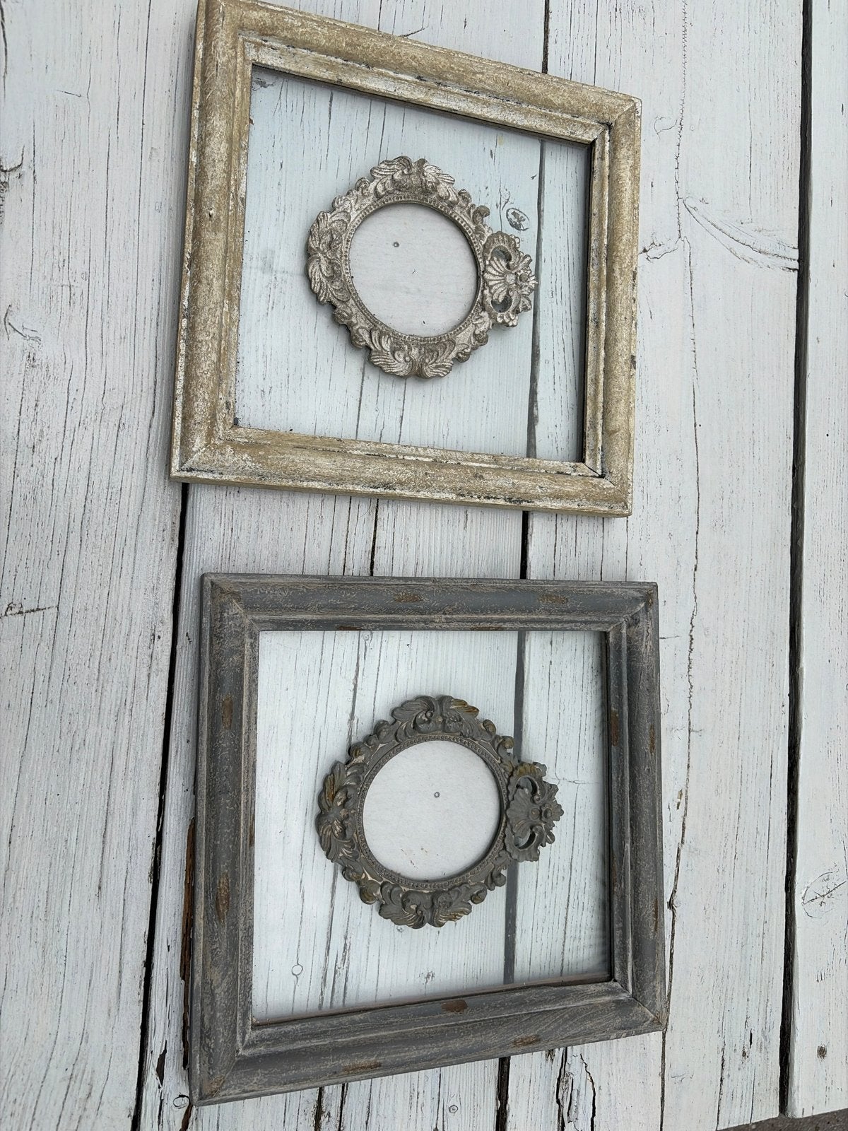Set van 2 vintage fotolijsten met barok details, Ophalen, Gebruikt, 26 cm, Fotolijst