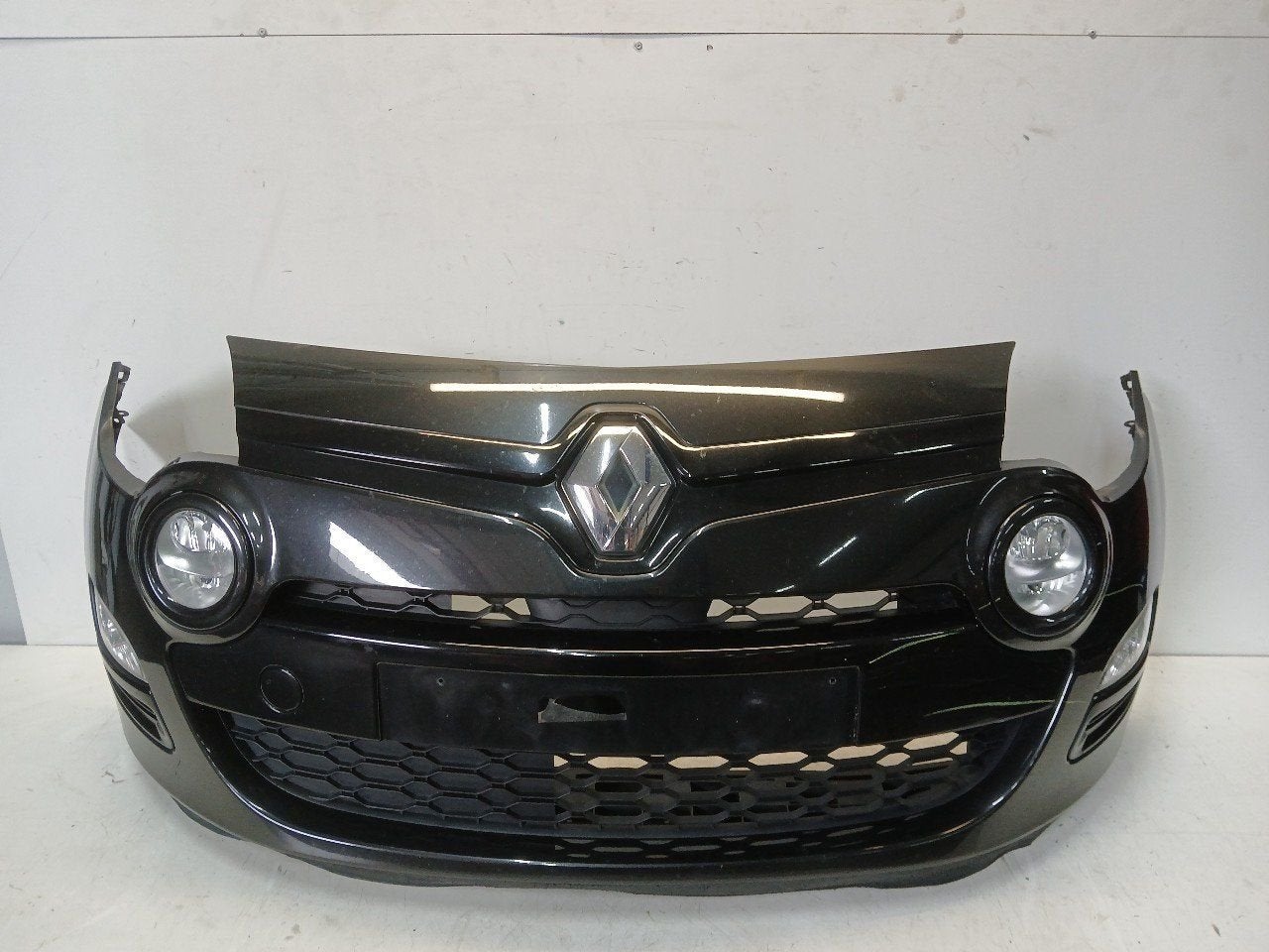 Bumper voor Renault Twingo, Auto-onderdelen, Carrosserie en Plaatwerk, Onderdelen@venauto.nl, Van der Ven Autorecycling B.V., Gebruikt