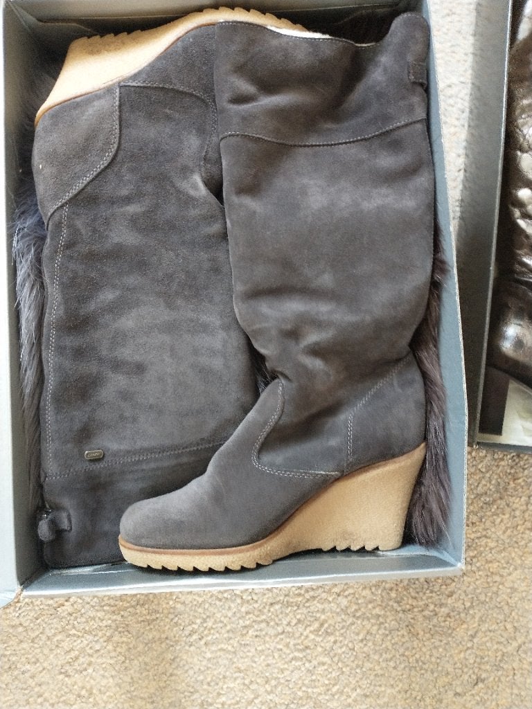 Hoge laarzen esprit mt 39 suede leder sleehak, Hoge laarzen, Zwart, Ophalen of Verzenden, Zo goed als nieuw