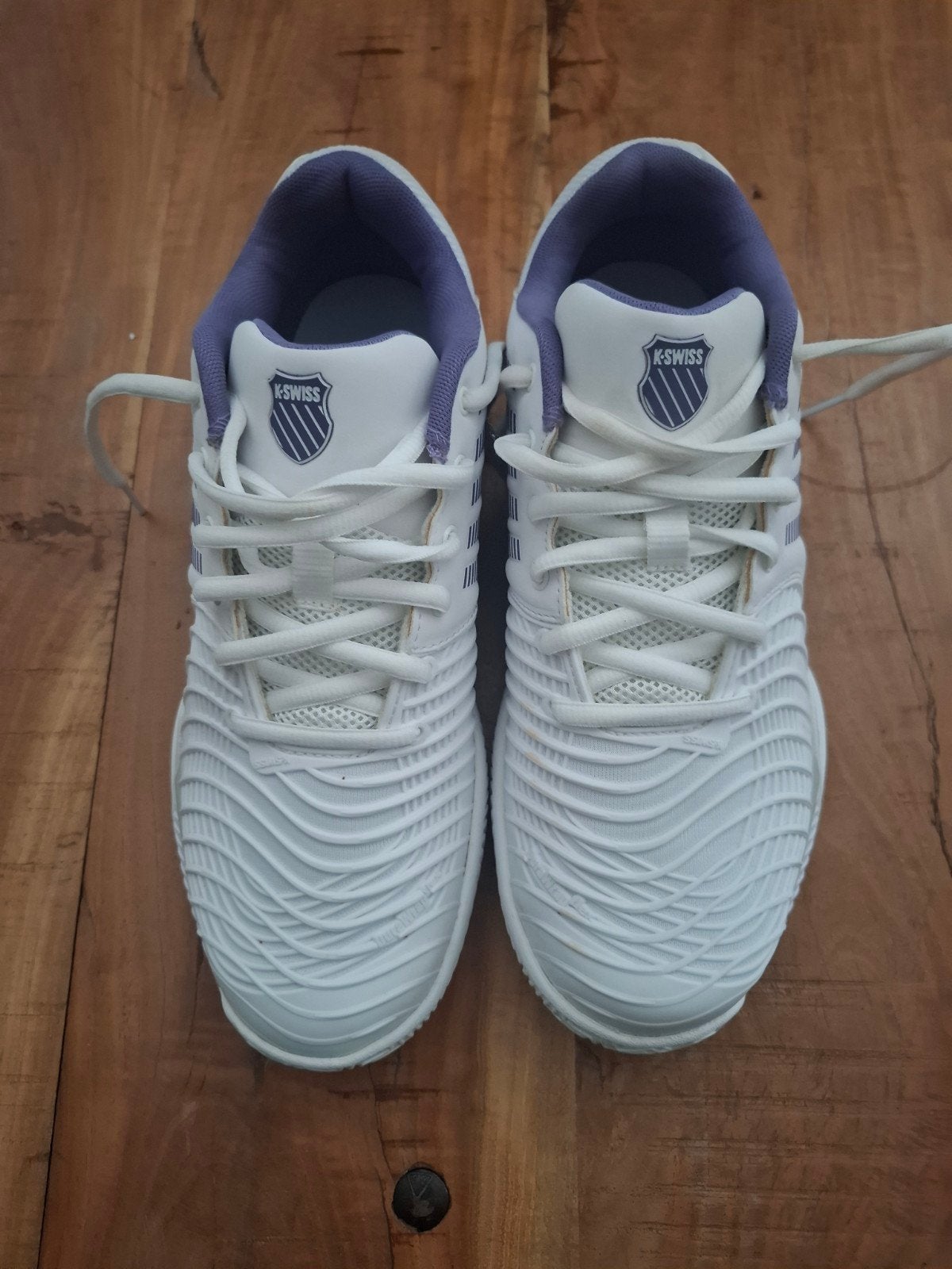 Dames tennisschoenen K-Swiss maat 40, Sport en Fitness, K-Swiss, Schoenen, Zo goed als nieuw, Ophalen