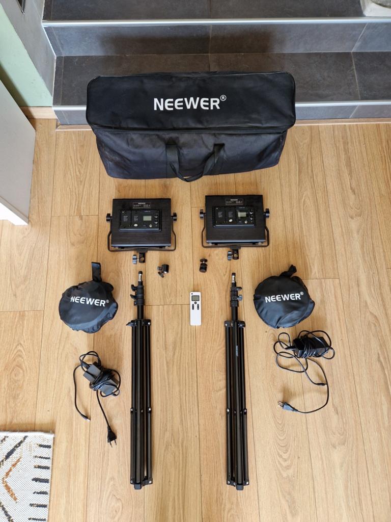 Neewer Professionele LED Verlichting Set – Zo Goed Als Nieuw, Ophalen, Zo goed als nieuw, Minder dan 150 cm, Driepoot