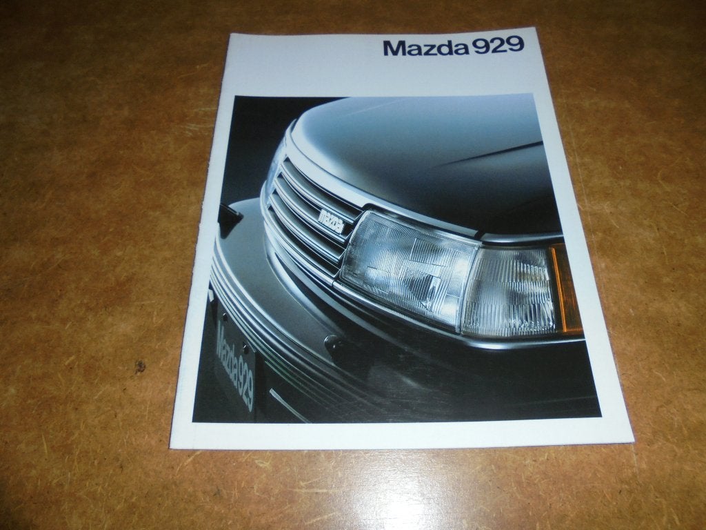brochure Mazda 929 modellen 1987, Ophalen of Verzenden, Zo goed als nieuw, Mazda