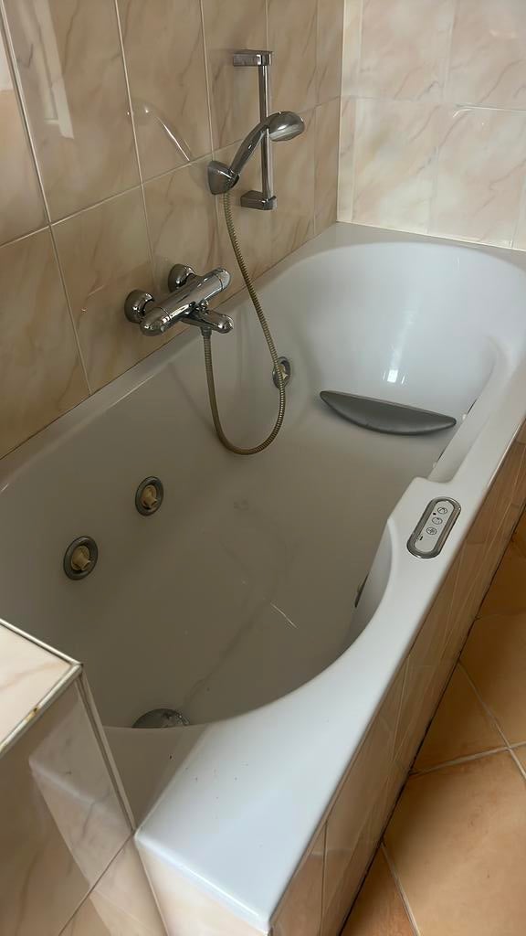 Hoesch Bath, Ophalen, Gebruikt, Met bad
