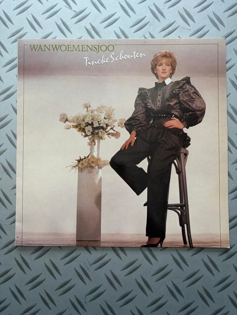 Lp Tineke Schouten - Wanwoemensjoo, Ophalen of Verzenden, Zo goed als nieuw, 12 inch, Overige genres
