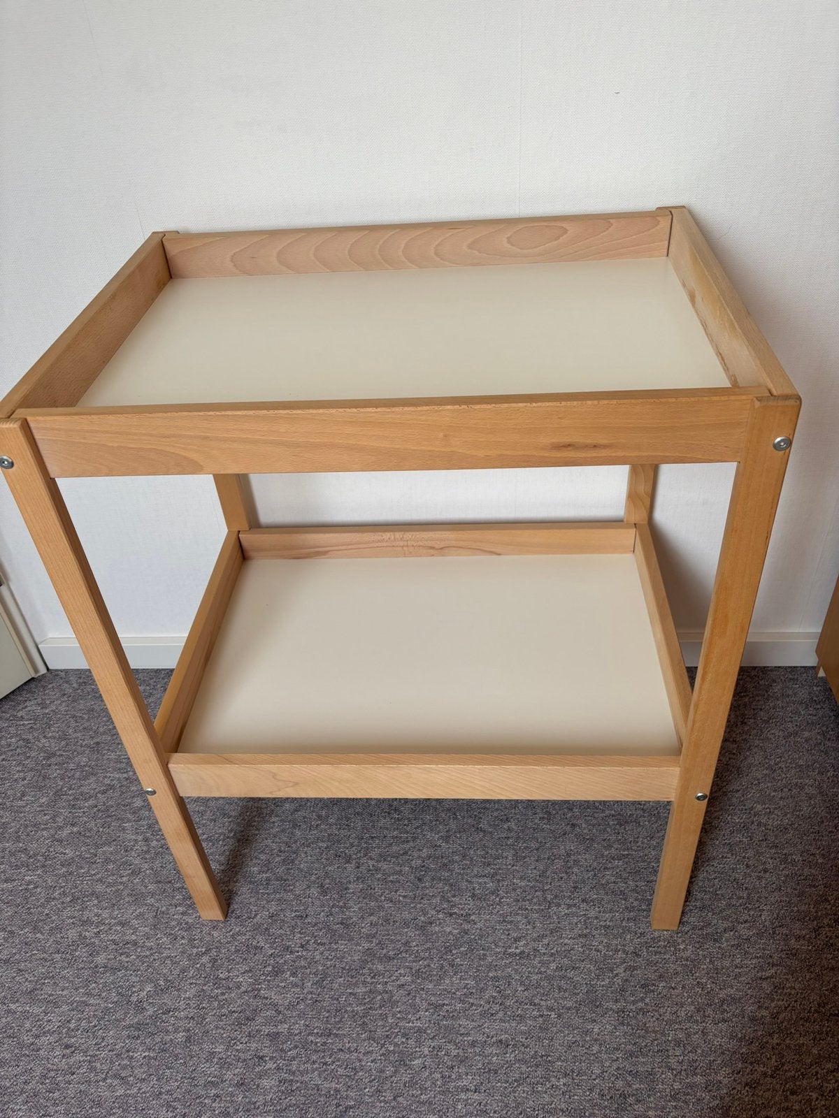 Nette commode/verschoontafel van ikea., Ophalen, Gebruikt, Minder dan 75 cm, 50 tot 70 cm