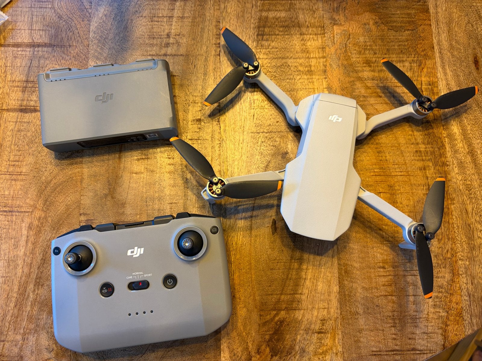 DJI Mavic Mini 2 Fly More Combo., Ophalen, 30 tot 45 minuten, Cameradrone, 5 tot 10 kilometer