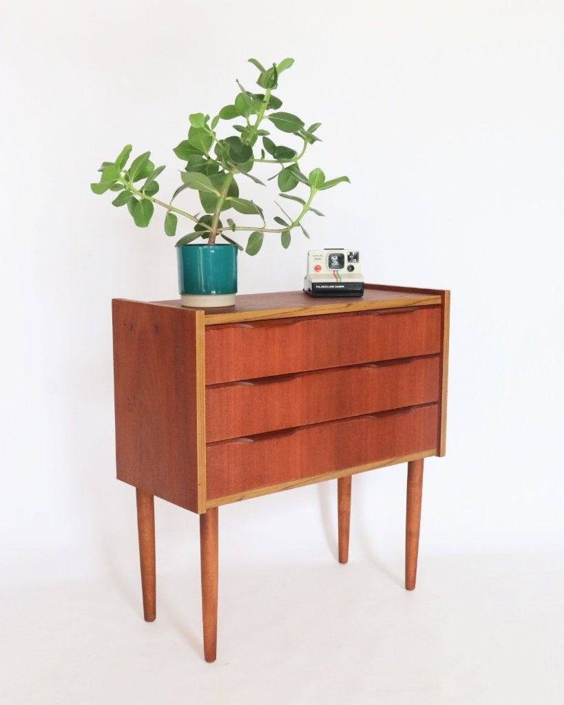 Vintage kleine Deense ladekast teak nachtkastje halmeubel, Gebruikt, Onbekend, Onbekend, 25 tot 50 cm