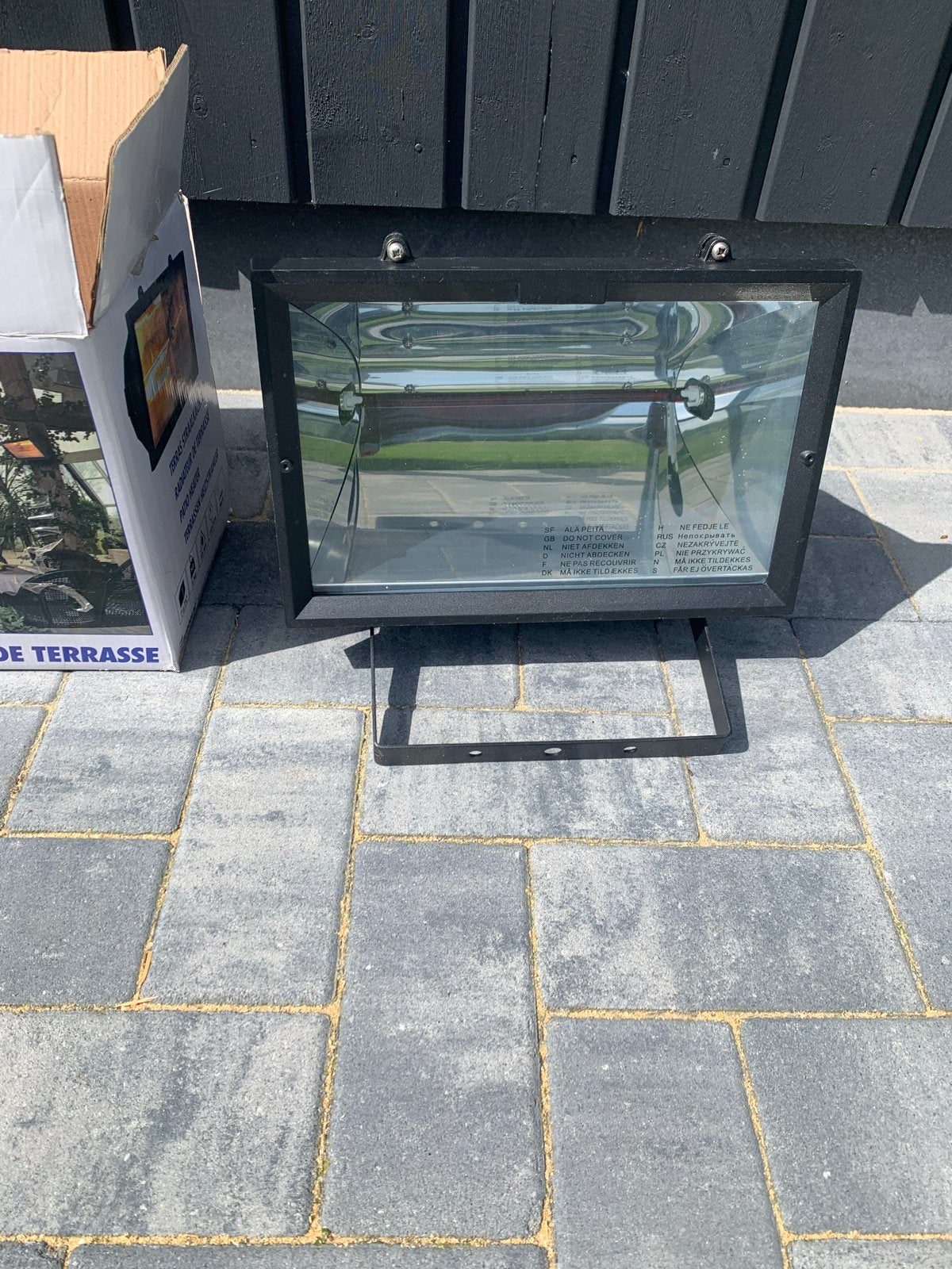 Eurom Terrasstraler Infrarood Heater, Nieuw, Waterbestendig, Wand, Ophalen