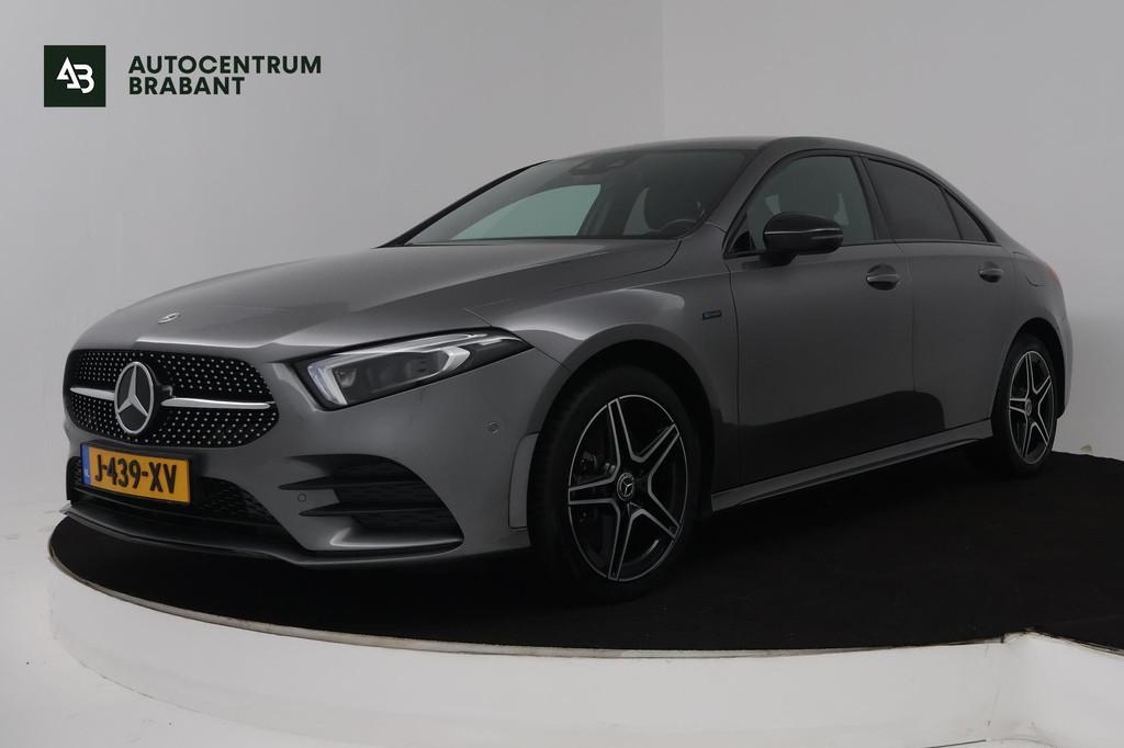 Mercedes-Benz A-klasse 250 e Business Solution AMG Limited (, Auto's, Gebruikt, 4 cilinders, 15 kWh, Bedrijf