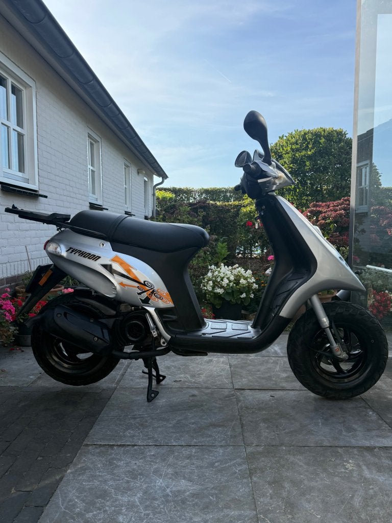 ⭐️Piaggio Typhoon 50cc 2 takt Zilvergrijs Brom⭐️, Niet ingevuld, Niet ingevuld, Niet ingevuld
