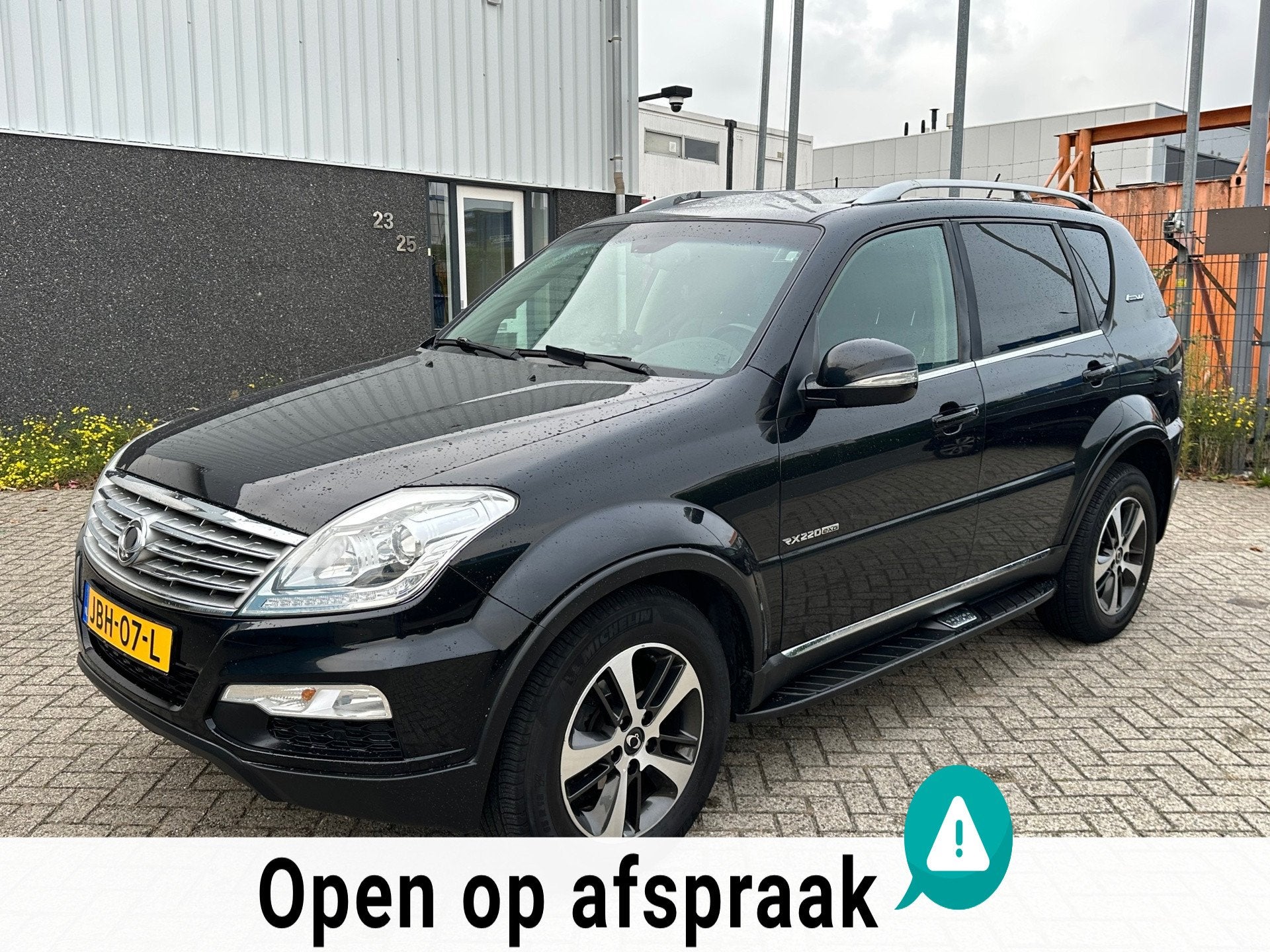 SsangYong Rexton 2.2 e-XDI Quartz AUTOMAAT 4WD 2017 EURO6 7P, Auto's, SsangYong, Automaat, 2157 cc, Gebruikt, 4 cilinders