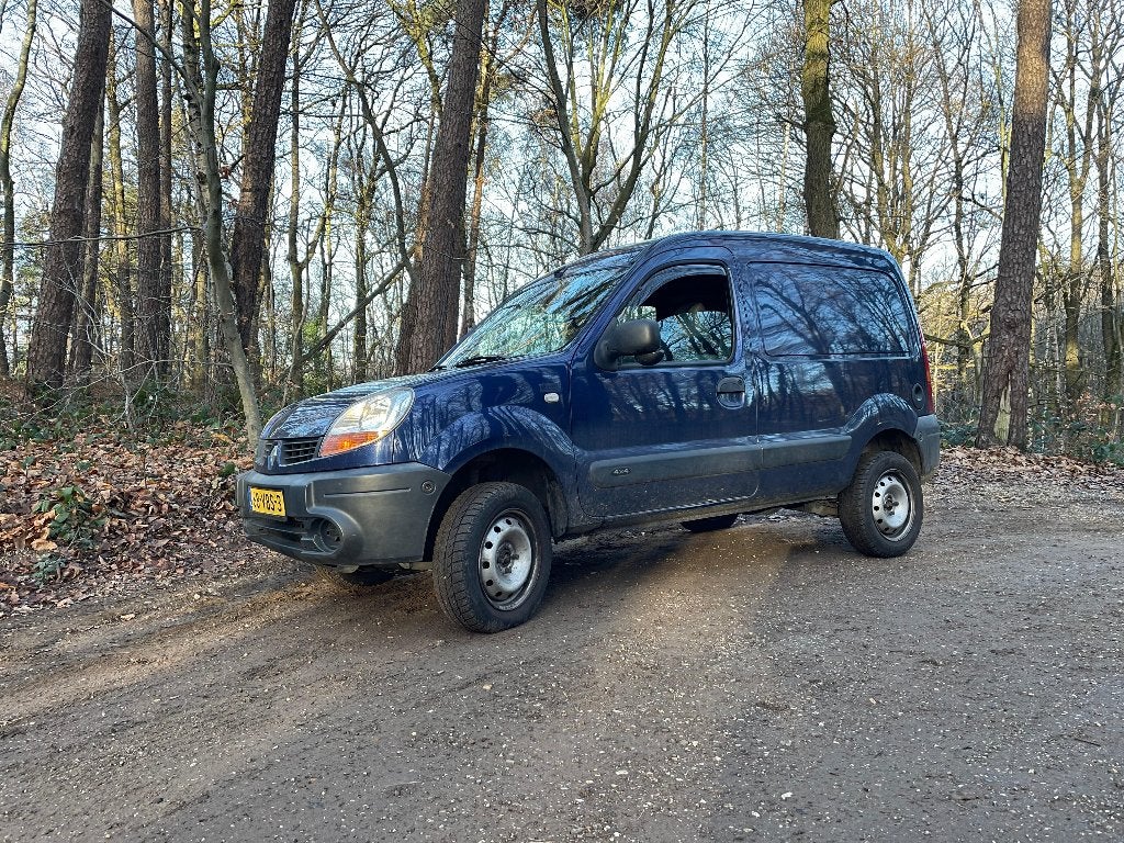 Renault Kangoo 4X4 Camper Benzine 1.6 16V E4 2006, 830 kg, Stof, Origineel Nederlands, Euro 4