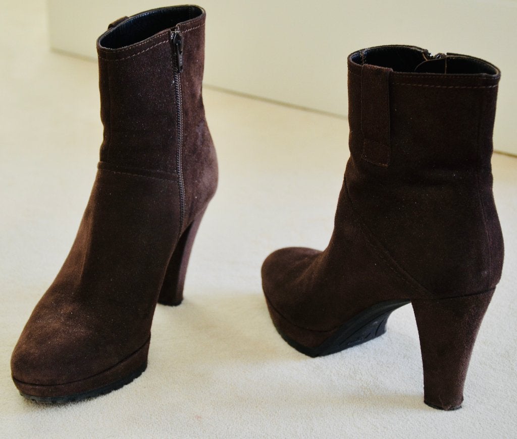Calexis,  bruine suède enkellaarzen, Kleding | Dames, Schoenen, Bruin, Verzenden, Lage of Enkellaarzen, Zo goed als nieuw