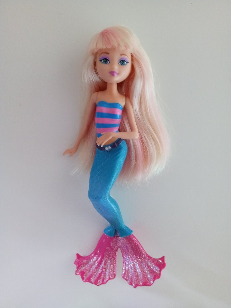 Seahorse Stylist DEANDRA R5762 (Barbie Zeemeerminavontuur), Ophalen of Verzenden, Gebruikt, Pop