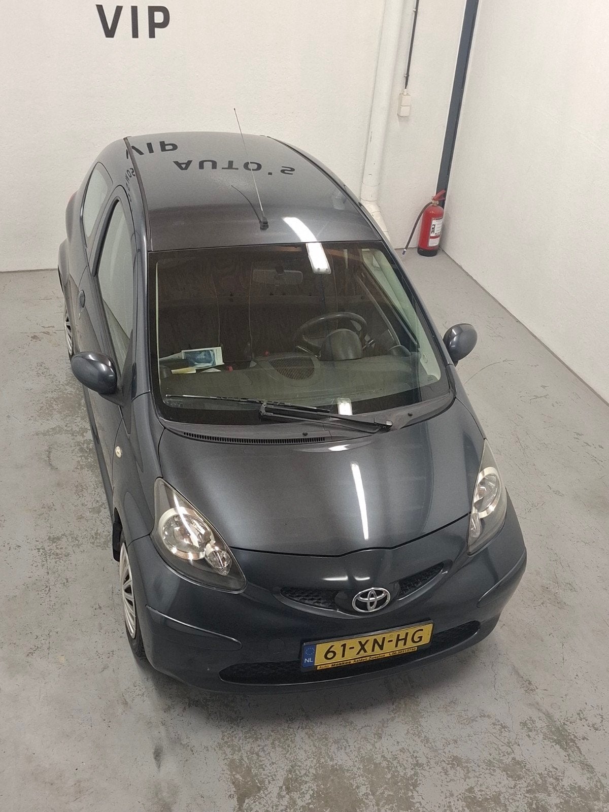 Toyota Aygo 1.0 12V Vvt-i 3DRS MMT 2007 Grijs, Auto's, Voorwielaandrijving, 4 stoelen, 68 pk, Origineel Nederlands