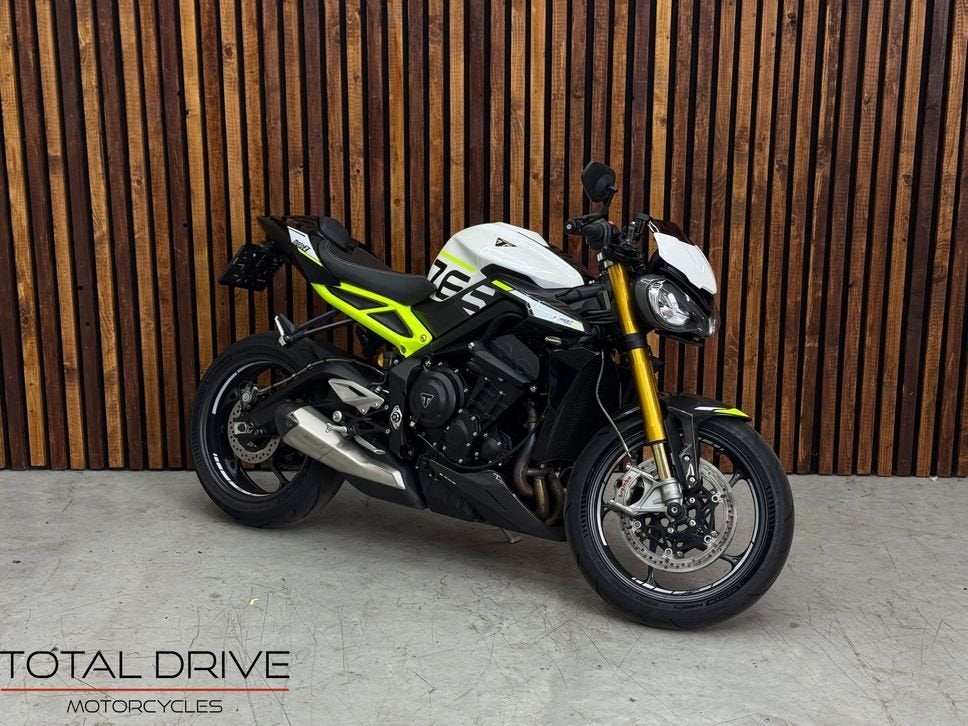 TRIUMPH STREET TRIPLE 765 RS MOTO2 Edition 175/765 (bj 2023), Bedrijf, 765 cc, Onbekend, TRIUMPH
