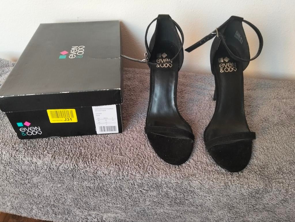Pumps even&odd, Kleding | Dames, Ophalen of Verzenden, Zo goed als nieuw, Zwart
