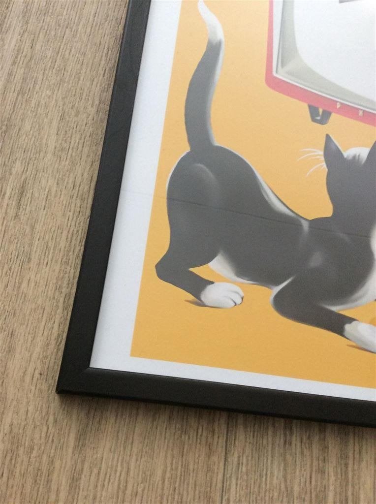 PHILIPS Reclame Kat vis op tv Poster in Frame, Verzamelen, Verzenden, Nieuw, Reclamebord