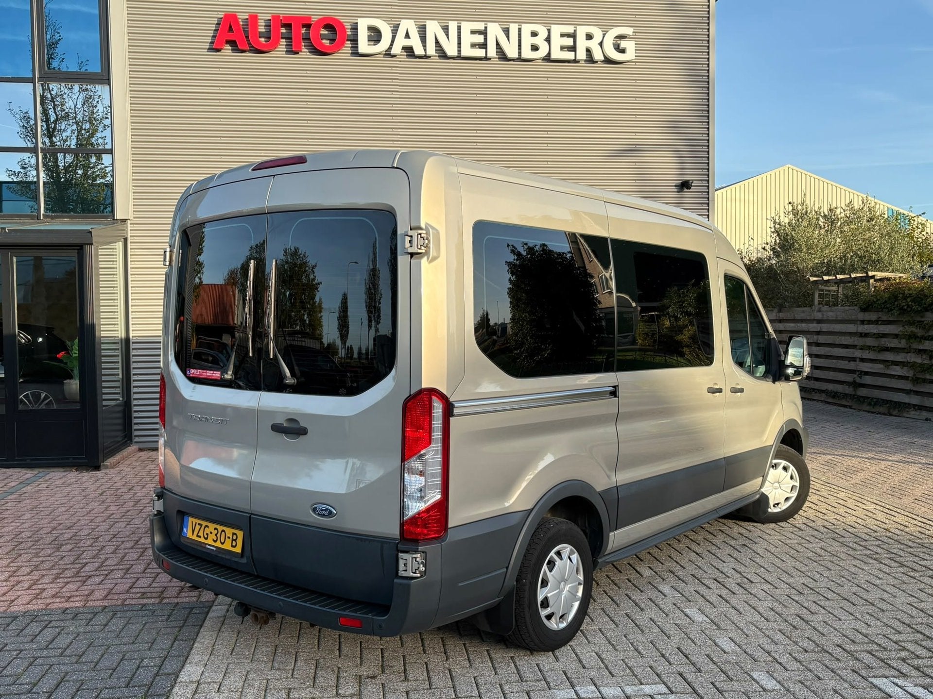 Ford Transit 310 2.0 TDCI L2H2 ROLSTOELBUS-4+1! Direct Lever, Auto's, Voorwielaandrijving, Dealer onderhouden, 1995 cc, 4 cilinders