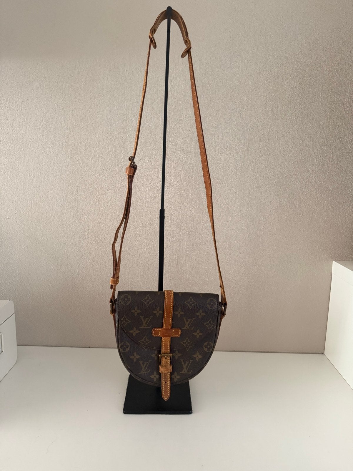 Louis Vuitton Chantilly PM Monogram Canvas Schoudertas, Gebruikt, Bruin, Schoudertasje, Ophalen of Verzenden