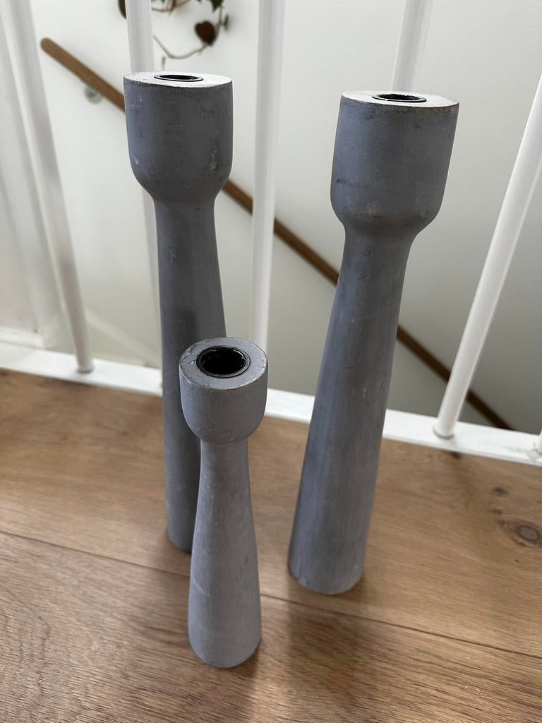 Set van 3 grijze kandelaars, Huis en Inrichting, Woonaccessoires | Kandelaars en Kaarsen, Overige materialen, Ophalen of Verzenden