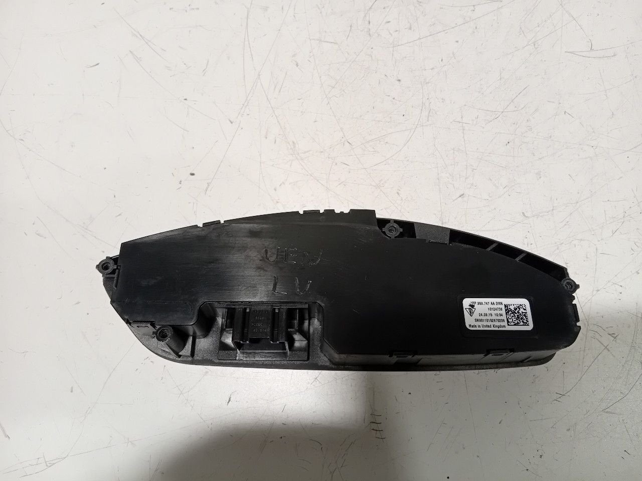 Stoelverstelling schakelaar Porsche Macan, Auto-onderdelen, Onderdelen@venauto.nl, Van der Ven Autorecycling B.V., Gebruikt, Ettenseweg 76, 4706 PB Roosendaal, The Netherlands