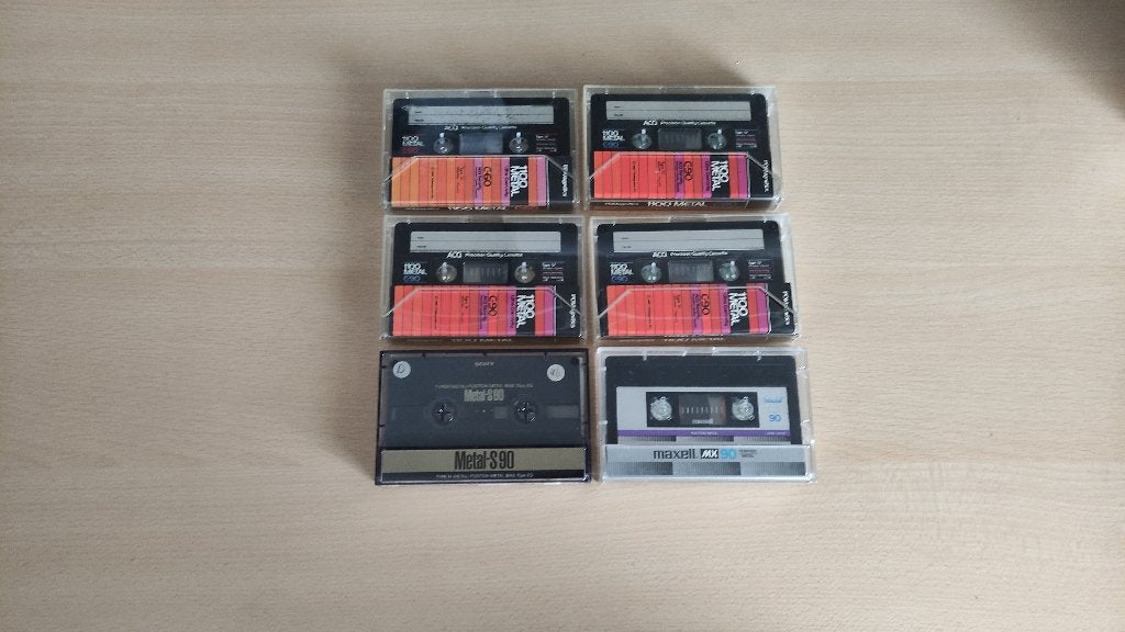6 x Goede Metal Cassettebandjes voor de Metal stand, Ophalen of Verzenden, Gebruikt, Overige genres, 2 t/m 25 bandjes
