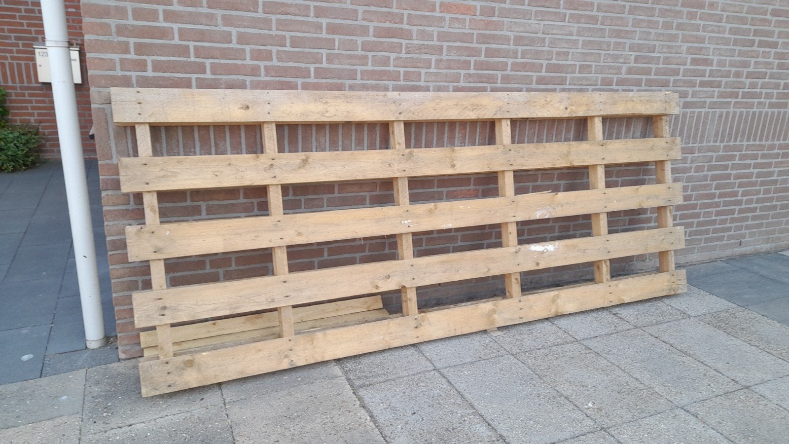 Gratis houten pallet voor diverse toepassingen, Ophalen, Gebruikt, 25 tot 50 mm, 300 cm of meer