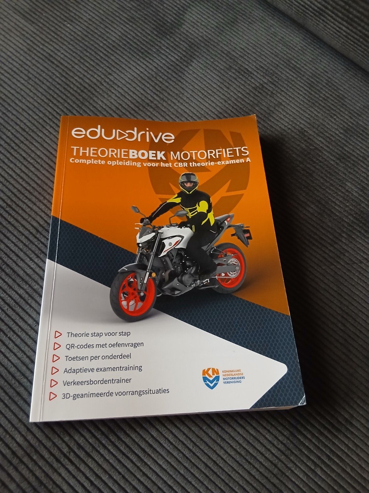 Motor theorie boek, Ophalen of Verzenden, Zo goed als nieuw