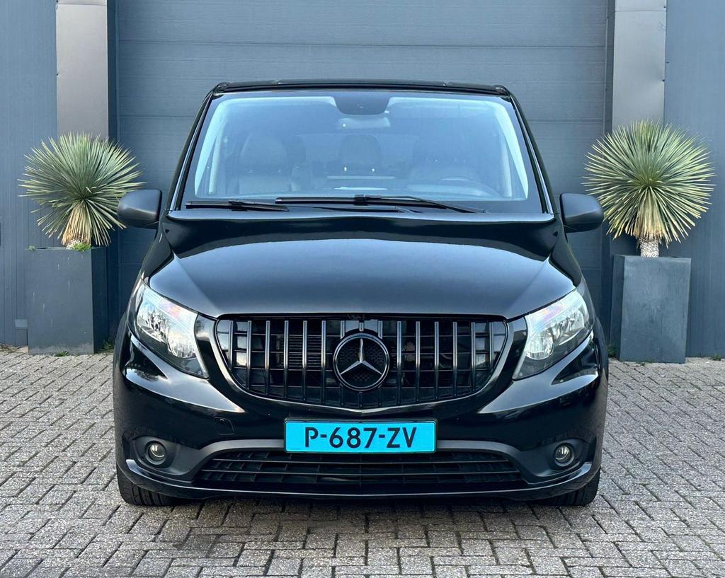 Mercedes-Benz Vito Tourer 114CDI L3 MOTOR REVISIE + GEWRAPT, Auto's, Automaat, 2000 kg, Zwart, Leder