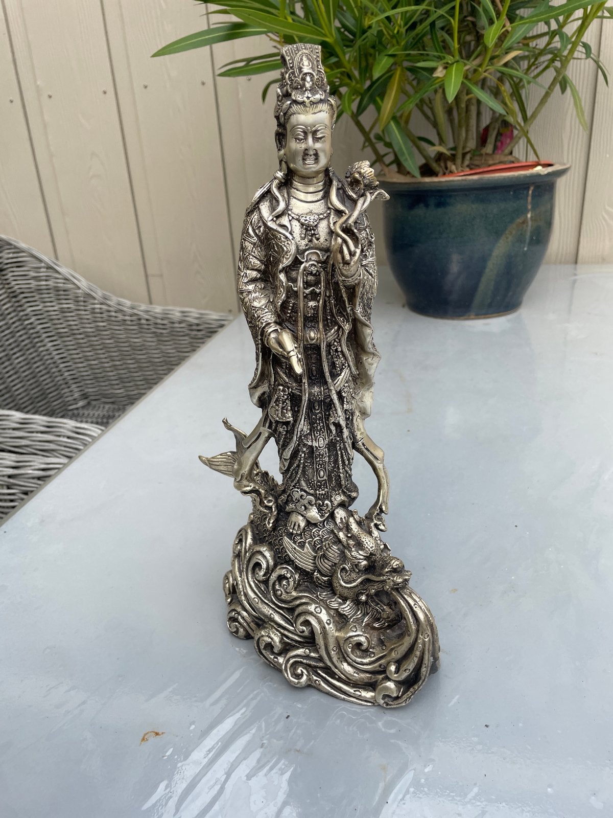 Verzilverd Brons Beeld - Guanyin op Draak (34 cm), Zilver, Ophalen of Verzenden, Brons, 20 - 50 cm