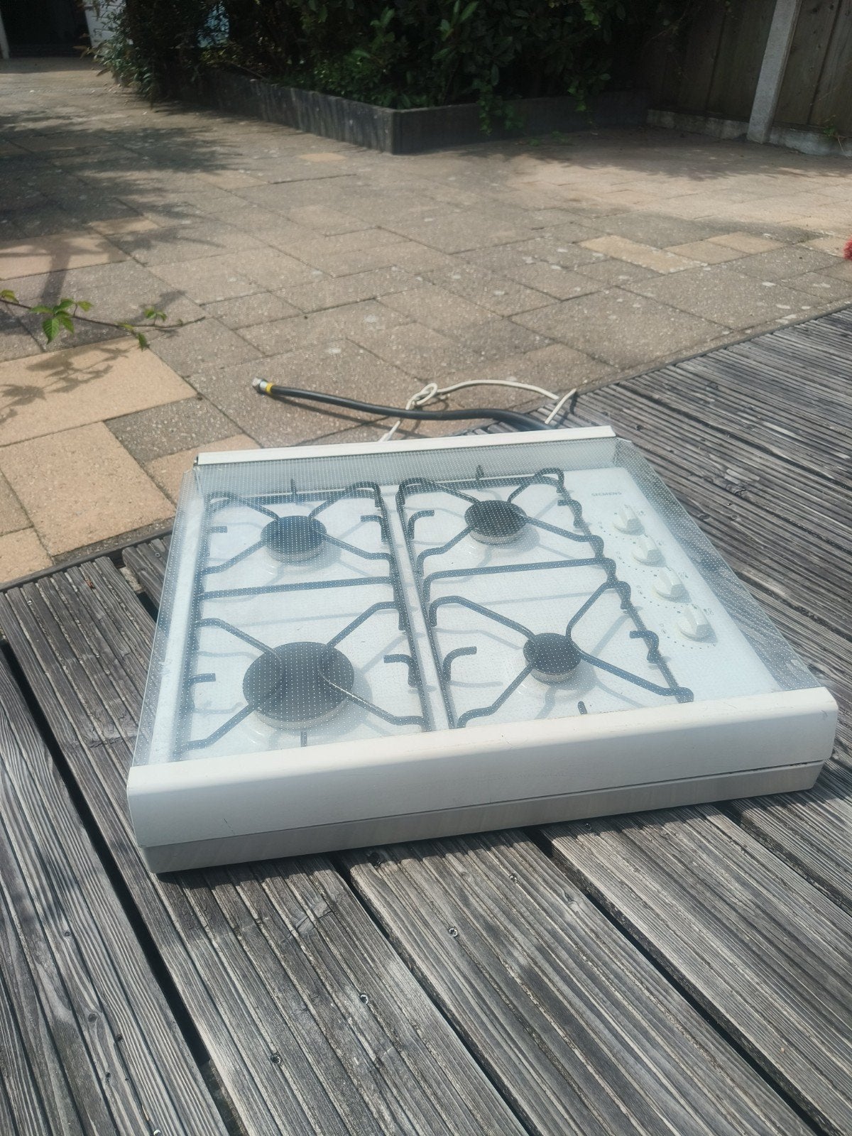 Siemens gasfornuis met 4 pitten en glazen deksel, Witgoed en Apparatuur, Fornuizen, Ophalen, Gebruikt, Minder dan 85 cm, 60 cm of meer