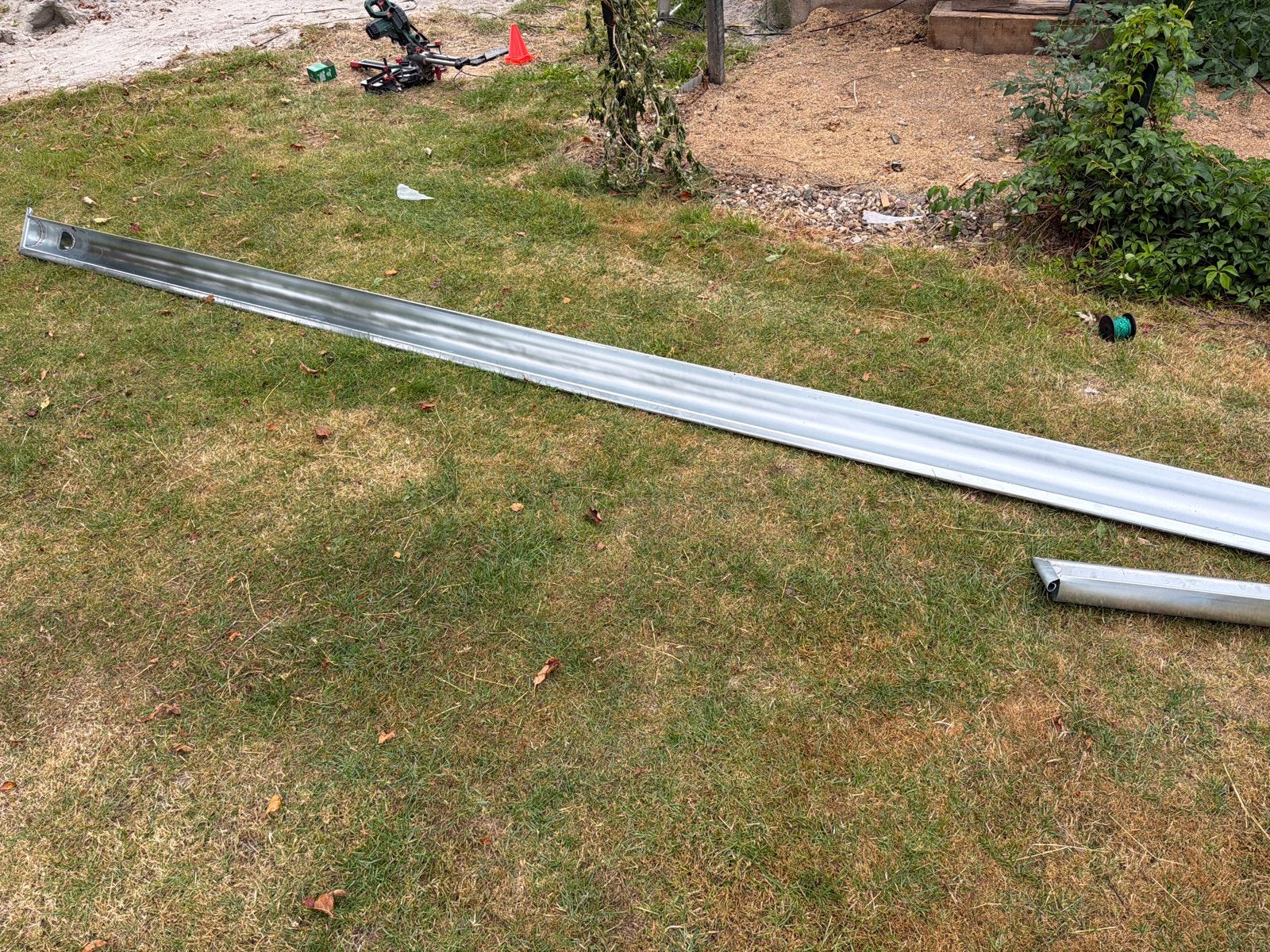 Zinken dakgoot, 4 meter lang, zo goed als nieuw, 2 tot 4 meter, Ophalen of Verzenden, Zo goed als nieuw, Zink