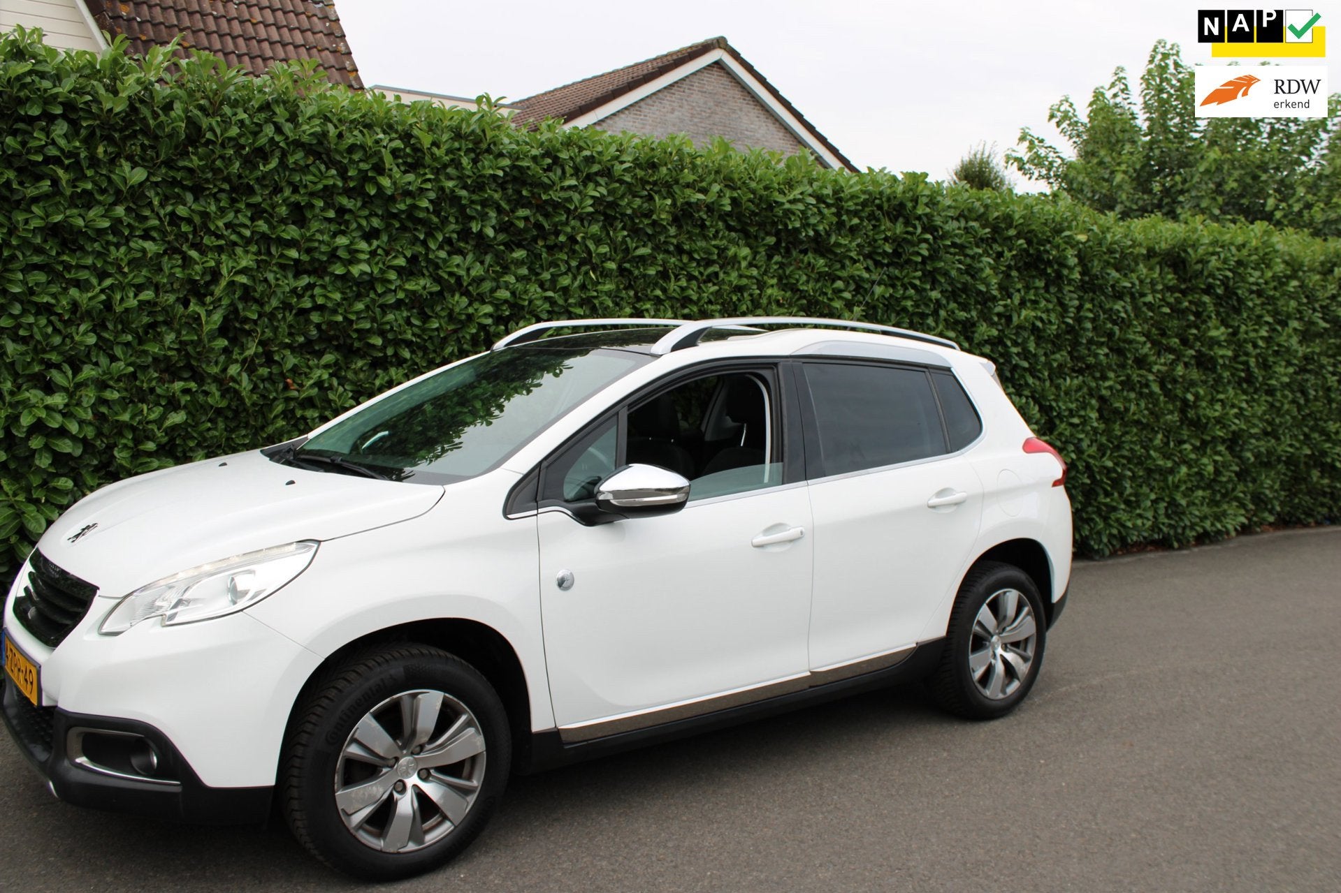 Peugeot 2008 1.2 PureTech Crossway, Auto's, Euro 5, Parkeersensor, Wit, Origineel Nederlands