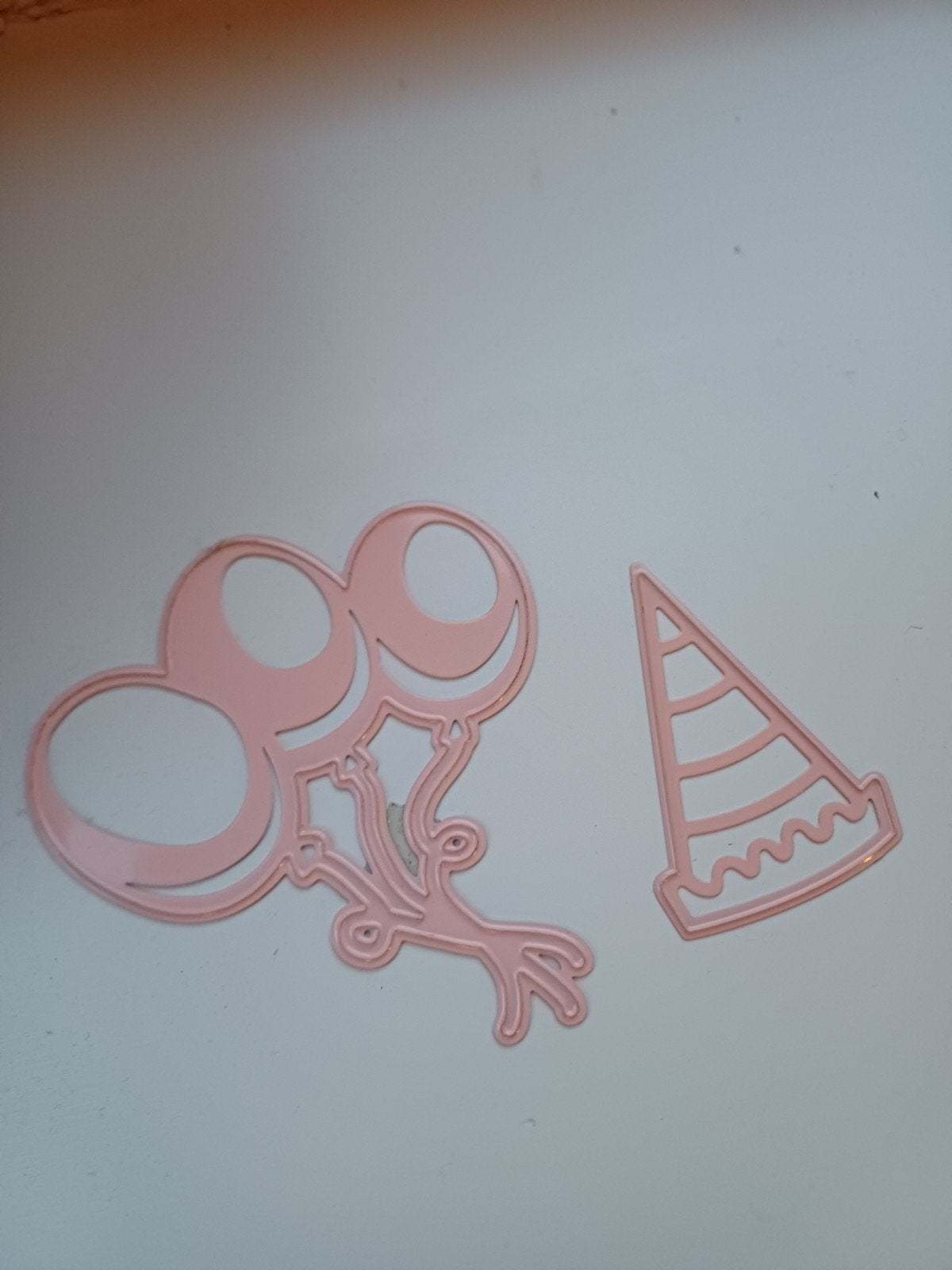 Snij- en embossingmal van Joy Crafts - Ballonnen en feesthoe, Ophalen of Verzenden